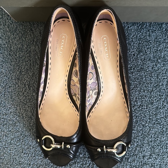 Coach wedges with peep toe and silver bit - Picture 2 of 5